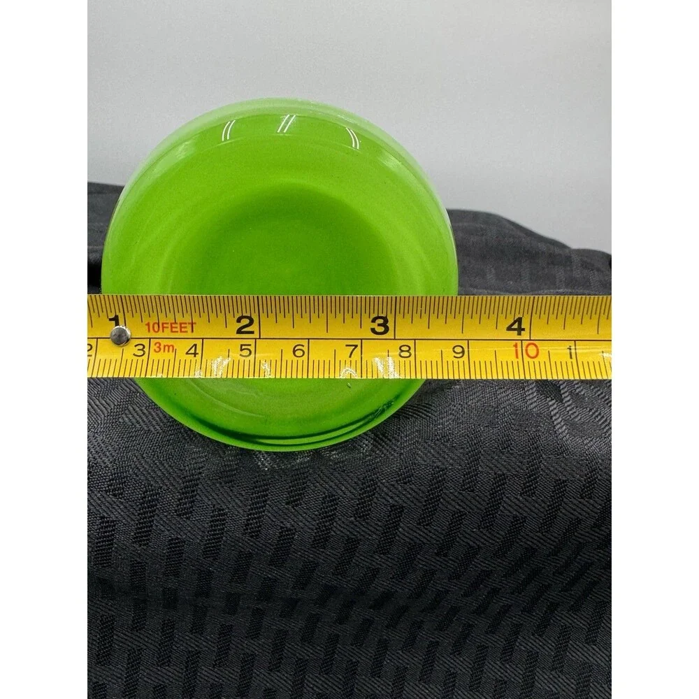 VTG Swing Green Vase